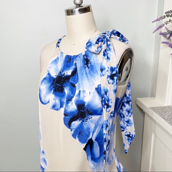 New York & Co. Floral Tie Neck Sleeveless Tank Top Tan Blue Blouse - Picture 5 of 11